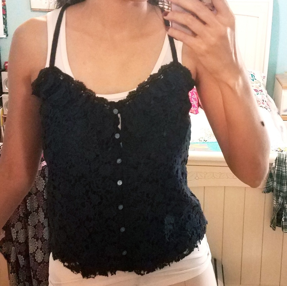 Lace tank - Picture 2 of 8